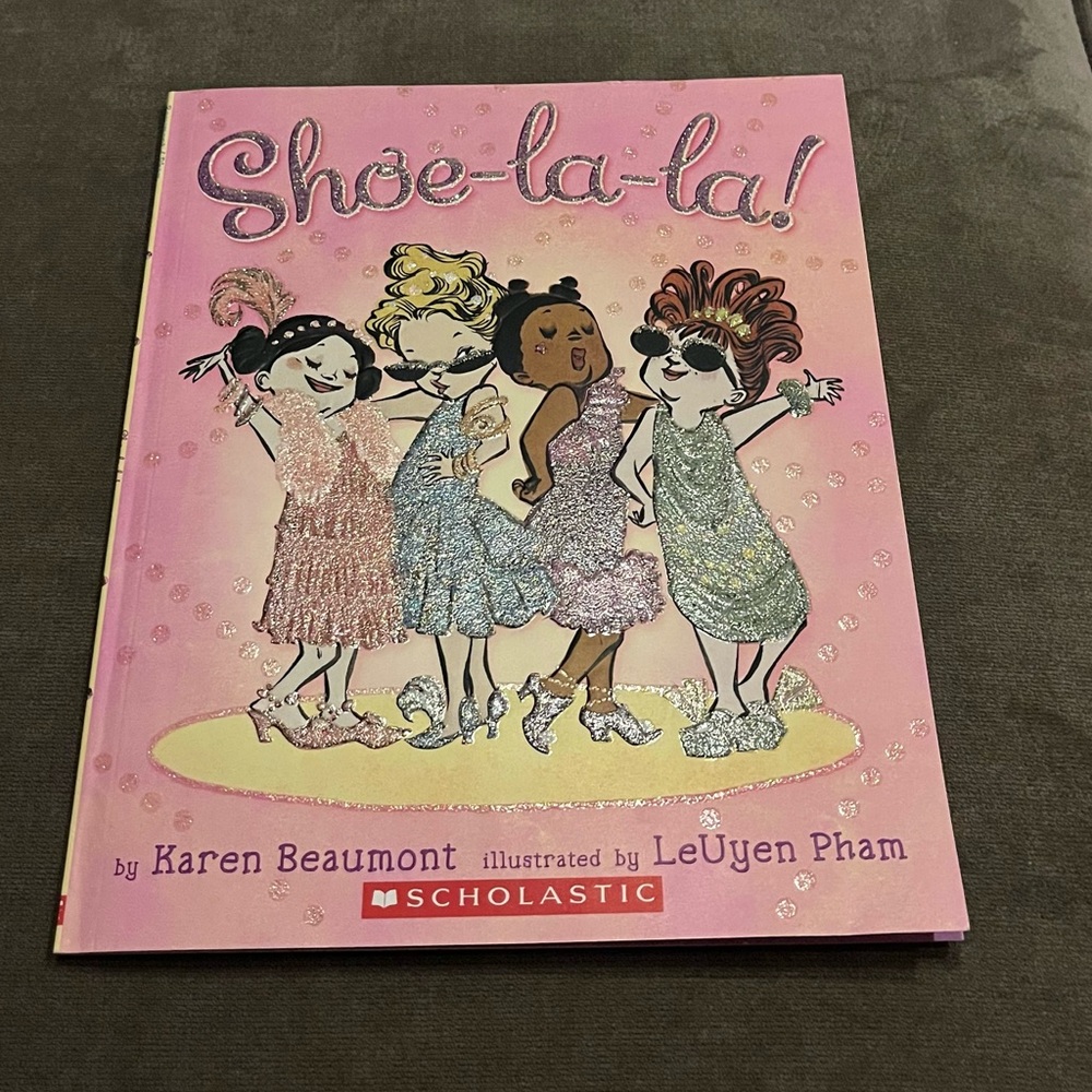 Scholastic Shoe La La paperback book
